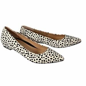 Vionic Womens Lena Spot cream black leopard print pointed toe flats. Size 6.